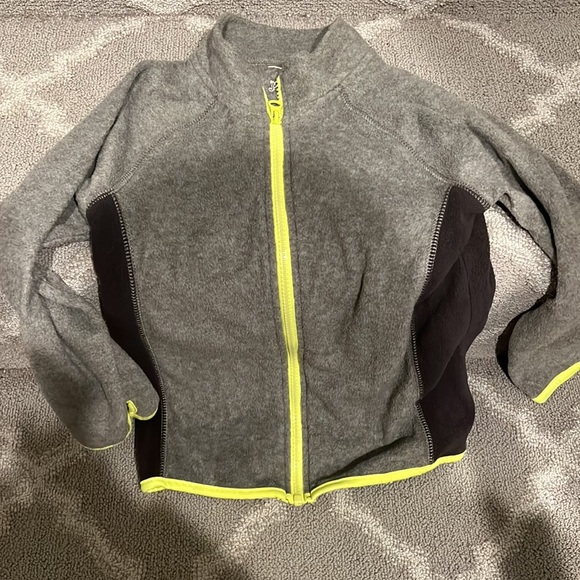 3 Sweaters - Picture 4 of 5